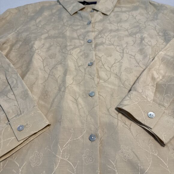 Chelsea Cambell Womens Button Up Shirt 12 Tan Embroidered Long Sleeve Collared - Picture 3 of 9